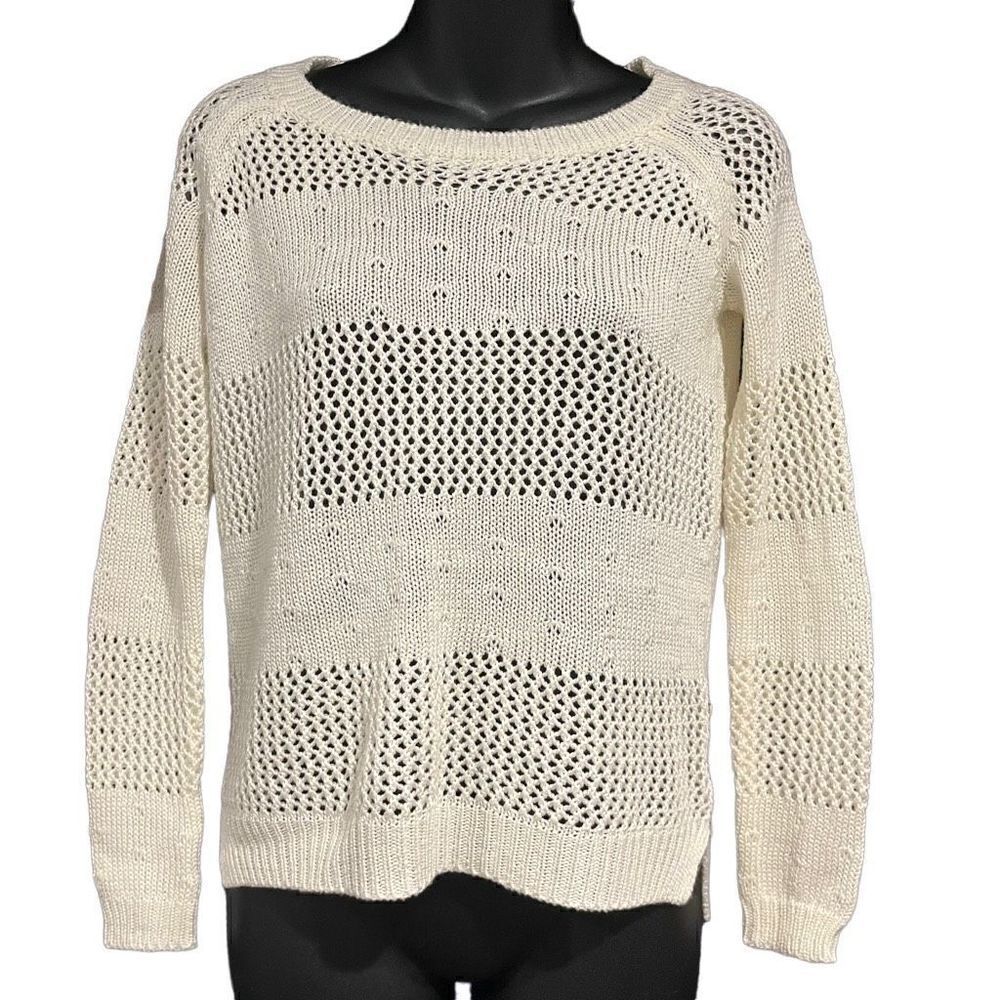 SO White Snowy Winter Sweater Women’s XS